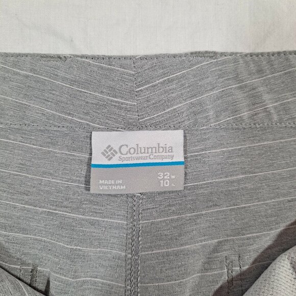 Columbia PFG Shorts Fishing Striped Gray Performance Camping Hiking Mens 32 - Picture 2 of 9